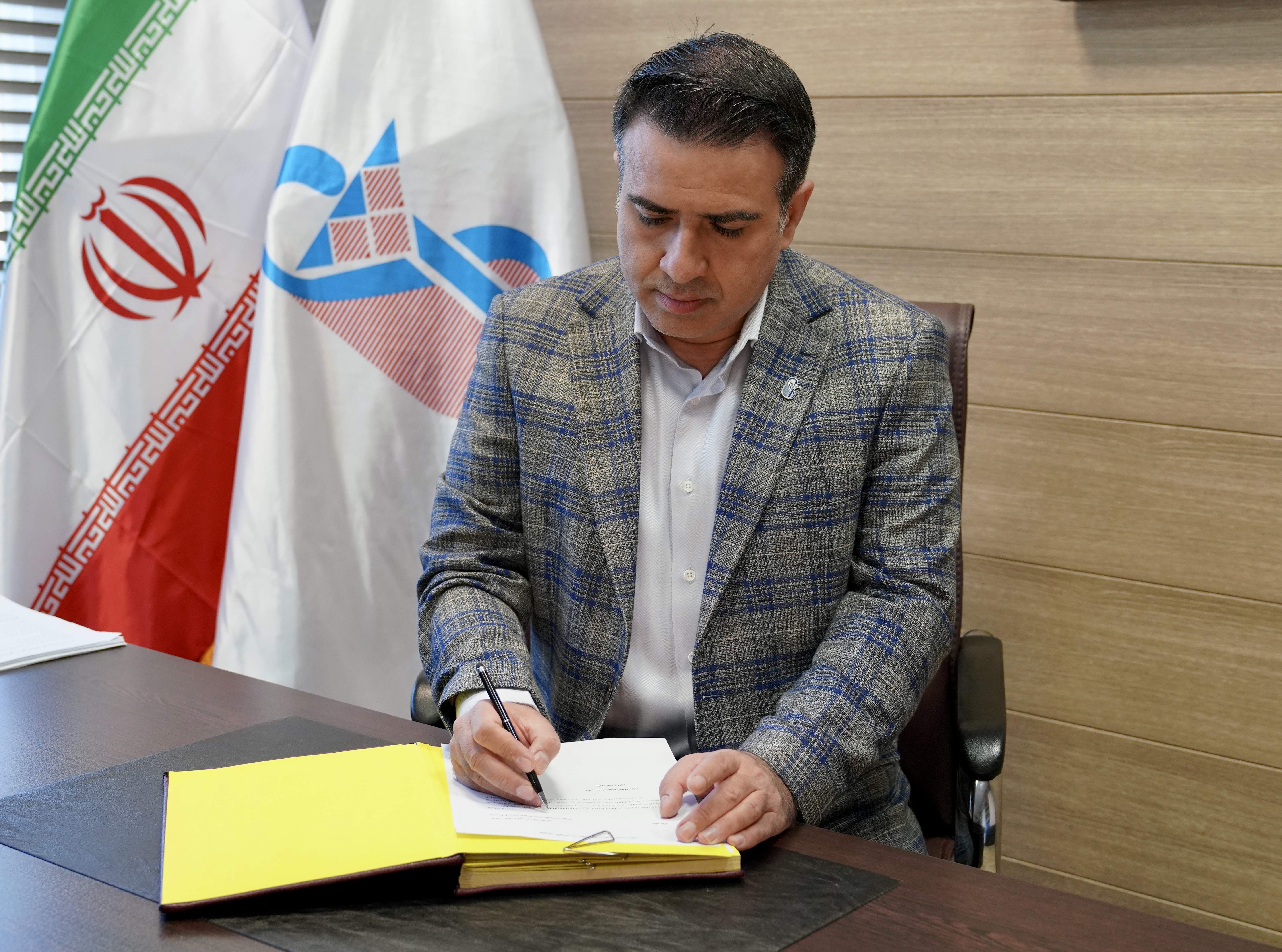 پیام معاون غذا و دارو و سرپرست مجموعه مدد دانشگاه علوم پزشکی ایران به مناسبت روز پزشک